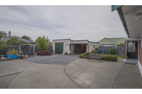 Photo of property in 28 Saint George Street, Watlington, Timaru, 7910