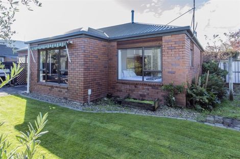 Photo of property in 2/15 Jocelyn Street, Casebrook, Christchurch, 8051