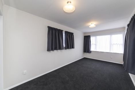 Photo of property in 21 Vernon Avenue, Takaro, Palmerston North, 4412