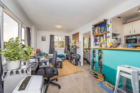 Photo of property in 8/5 Edgars Road, Westmere, Auckland, 1022