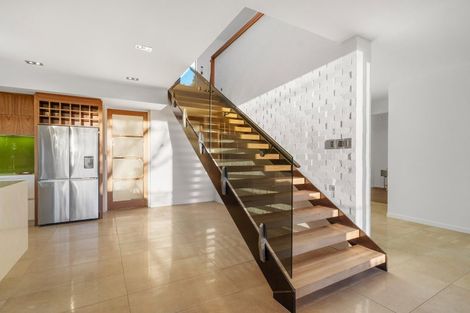 Photo of property in 48a Sunny Brae Crescent, Westmere, Auckland, 1022