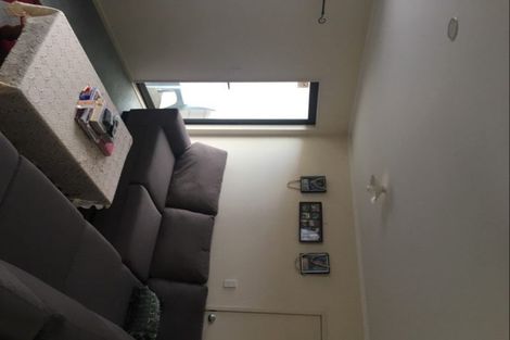 Photo of property in 13a Etherton Drive, Weymouth, Auckland, 2103