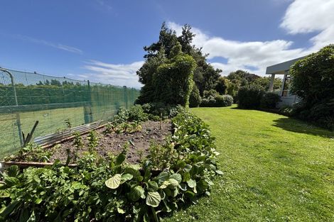 Photo of property in 174 Awamoa Road, Holmes Hill, Oamaru, 9492