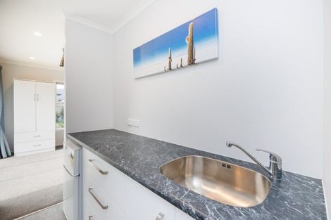 Photo of property in 13 Roots Street East, Feilding, 4702