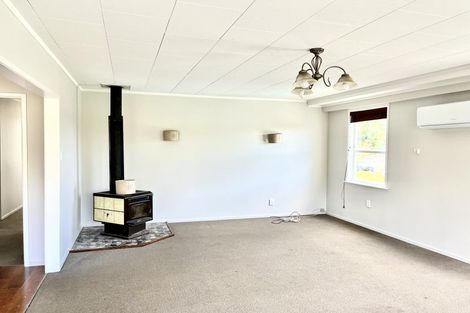 Photo of property in 11 Fordham Street, Beach Haven, Auckland, 0626