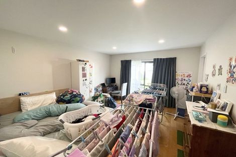 Photo of property in 32a Kelman Road, Kelston, Auckland, 0602