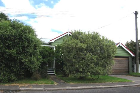 Photo of property in 4 Kapai Road, Devonport, Auckland, 0624