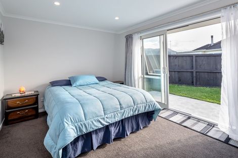 Photo of property in 4 Mckerrow Place, Featherston, 5710