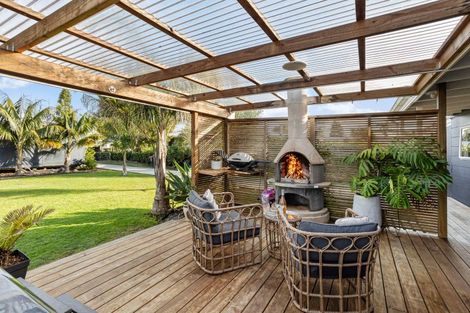 Photo of property in 14 Catherine Crescent, Whitianga, 3510