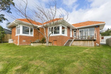 Photo of property in 11 Clifford Road, Johnsonville, Wellington, 6037