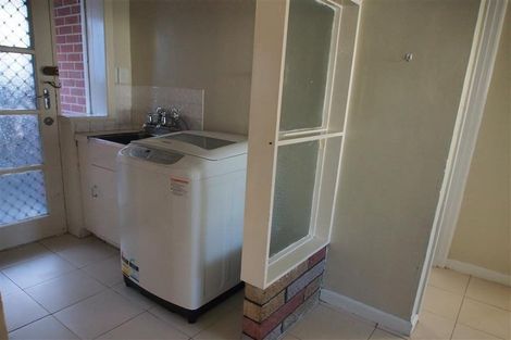 Photo of property in 9 Shoreham Street, Avondale, Auckland, 0600