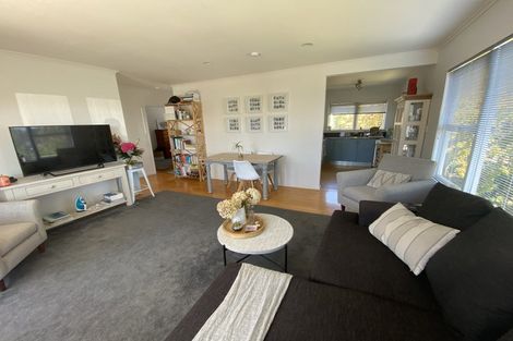 Photo of property in 4/221 Hurstmere Road, Takapuna, Auckland, 0622