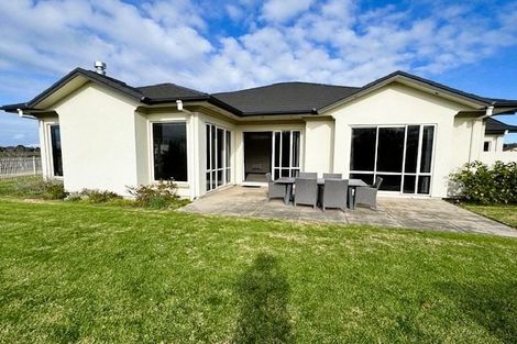 Photo of property in 54 Merlot Drive, Greenmeadows, Napier, 4112