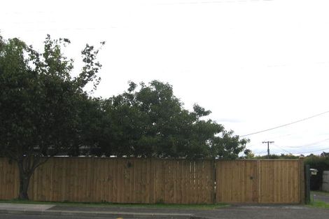 Photo of property in 290 Birkdale Road, Birkdale, Auckland, 0626