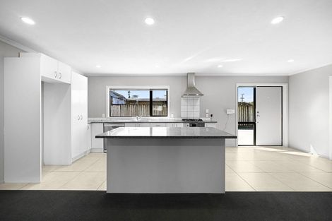 Photo of property in 2a Dominion Road, Nawton, Hamilton, 3200