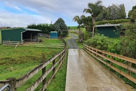 Photo of property in 209 Doctors Hill Road, Maungaturoto, 0588