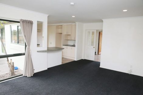 Photo of property in 32 Fendalton Drive, Rototuna, Hamilton, 3210