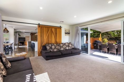 Photo of property in 65 Dalmore Way, Acacia Bay, Taupo, 3385