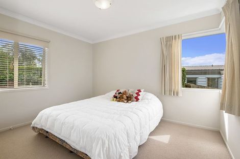 Photo of property in 6 Rivervale Grove, Stanmore Bay, Whangaparaoa, 0932