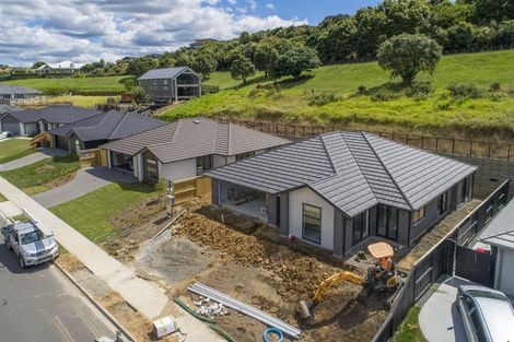Photo of property in 23 Lakeside Terrace, Omokoroa, 3114