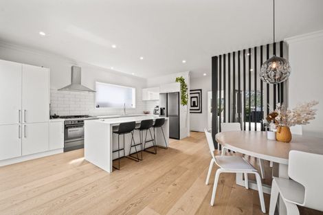 Photo of property in 50 Premier Avenue, Point Chevalier, Auckland, 1022