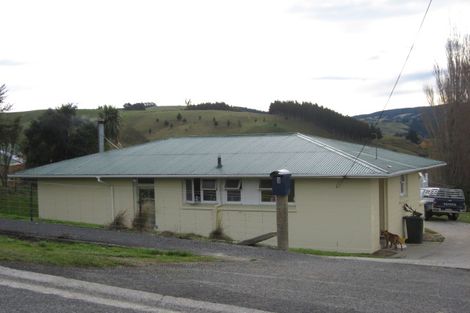 Photo of property in 3 Campbelton Street, Lawrence, 9532