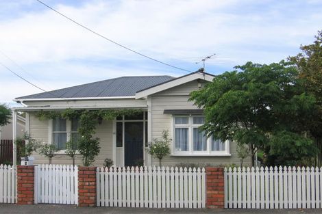 Photo of property in 46 Fitzherbert Street, Alicetown, Lower Hutt, 5010
