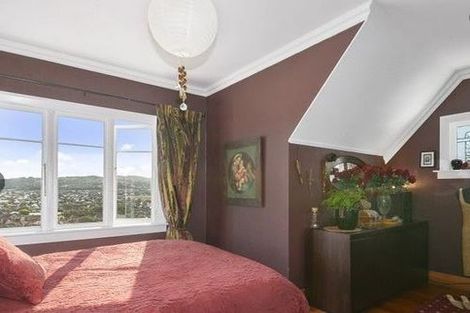 Photo of property in 32 Motu Street, Saint Clair, Dunedin, 9012