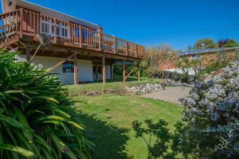 Photo of property in 8 Saddleview Place, Fairfield, Dunedin, 9018