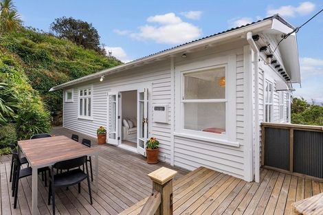 Photo of property in 20 Pearce Street, Vogeltown, Wellington, 6021