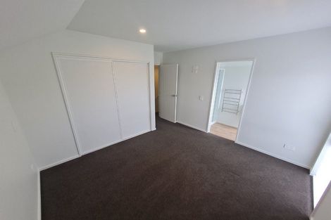 Photo of property in 11 Wheatsheaf Lane, Heathcote Valley, Christchurch, 8022