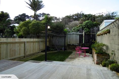 Photo of property in 33-35 Coromandel Street, Newtown, Wellington, 6021