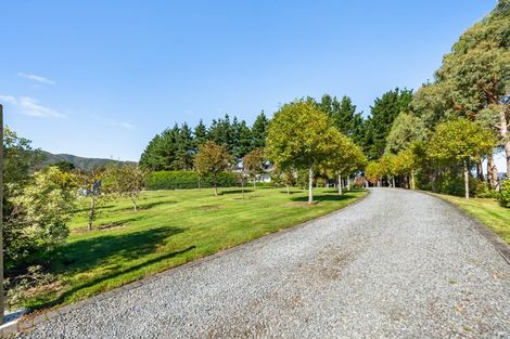 Photo of property in 225 Marchant Road, Kaitoke, Upper Hutt, 5018