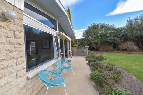 Photo of property in 32 Lynas Street, Outram, 9019