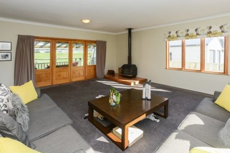 Photo of property in 295 Kawera Road, Pukehamoamoa, Hastings, 4179