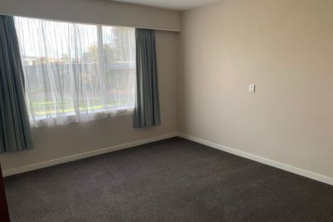 Photo of property in 5 Pahau Place, Cracroft, Christchurch, 8025