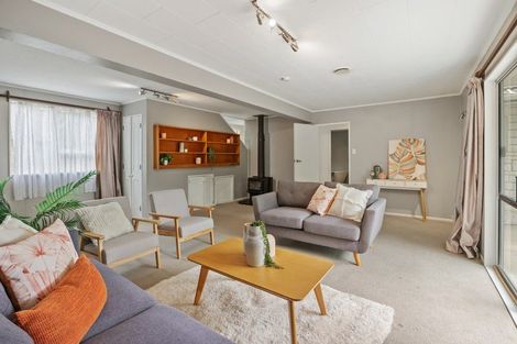 Photo of property in 70 Glen Road, Raumati South, Paraparaumu, 5032