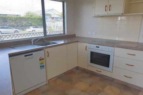 Photo of property in 41 Ngaio Street, Strandon, New Plymouth, 4312