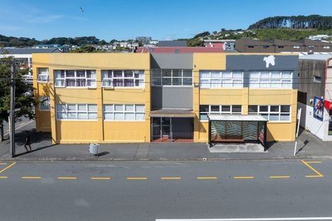 Photo of property in 233 Riddiford Street, Newtown, Wellington, 6021