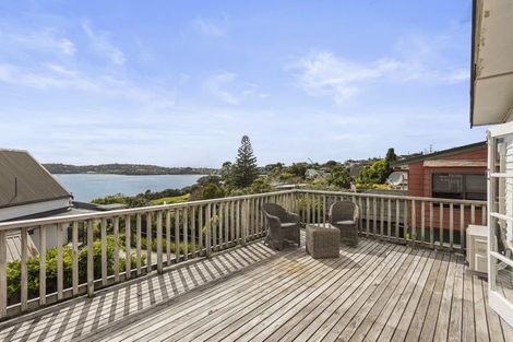 Photo of property in 23 Melandra Road, Stanmore Bay, Whangaparaoa, 0932