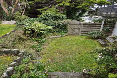 Photo of property in 18a Caesars Place, Churton Park, Wellington, 6037