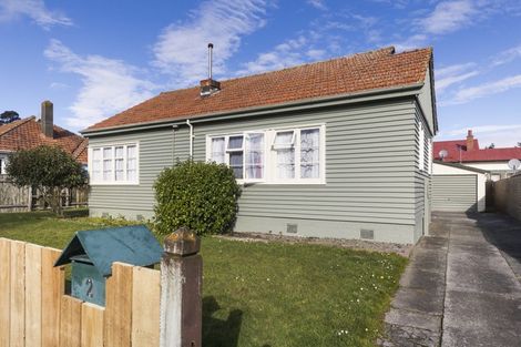 Photo of property in 2 Koromiko Avenue, Roslyn, Palmerston North, 4414