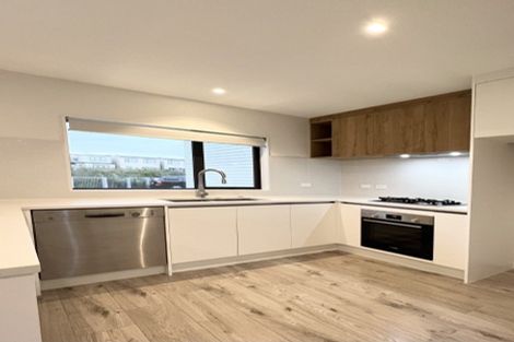 Photo of property in 15 Tahingamanu Road, Hobsonville, Auckland, 0616