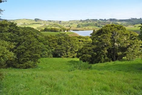 Photo of property in 15 Tamahunga Road, Kaiwaka, 0573