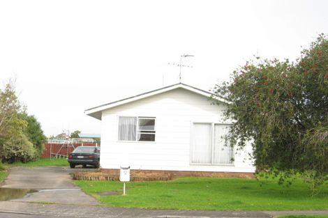 Photo of property in 21 Mandarin Place, Half Moon Bay, Auckland, 2012