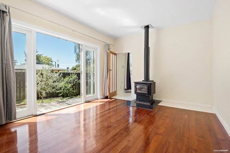Photo of property in 554c Swanson Road, Ranui, Auckland, 0612