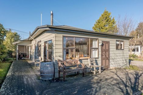 Photo of property in 8 Thornton Street, Darfield, 7510