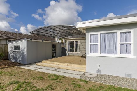 Photo of property in 21 Vernon Avenue, Takaro, Palmerston North, 4412