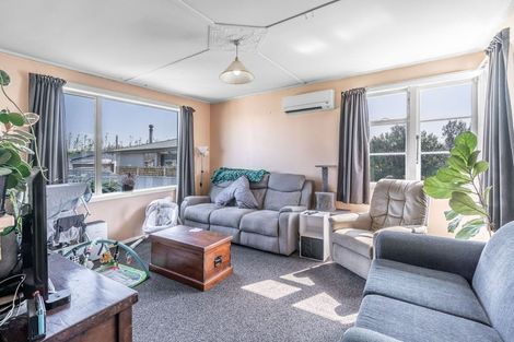 Photo of property in 121-123 Metzger Street, Heidelberg, Invercargill, 9812