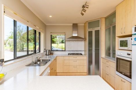 Photo of property in 60 Uretiti Road, Waipu, 0582